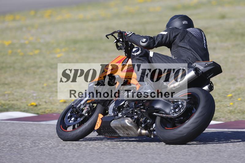 /06 08.04.2026 Cornu Master School ADR/Gruppe blau/backside